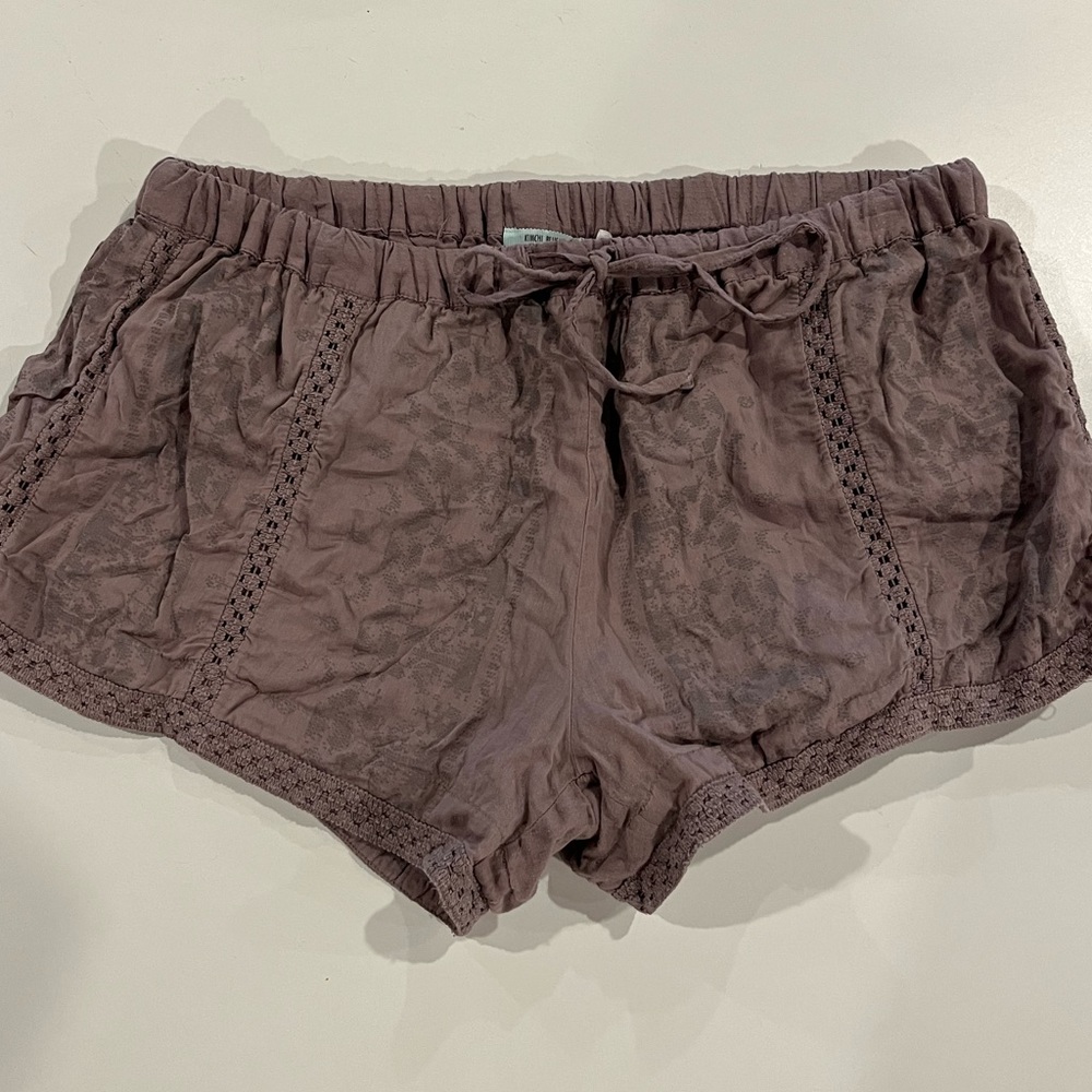 KIMCHI BLUE faded purple shorts